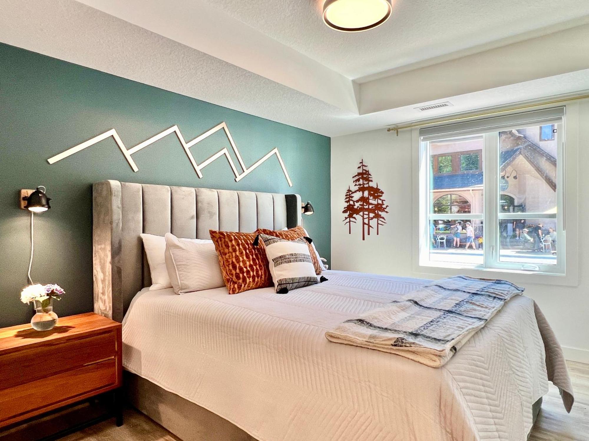 Apartmán Special! New Downtown Mtn View Free Parking 2B&2B Canmore Exteriér fotografie