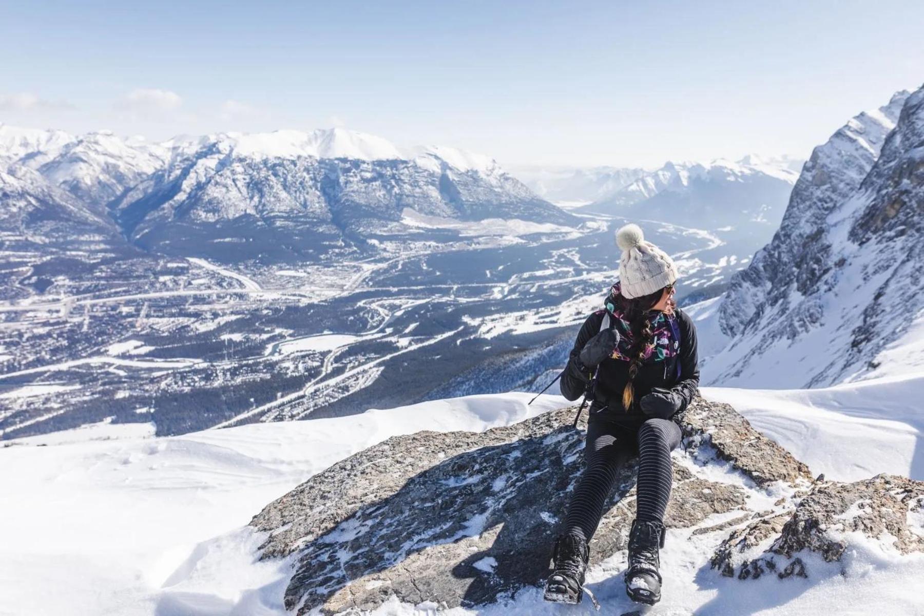 Apartmán Special! New Downtown Mtn View Free Parking 2B&2B Canmore Exteriér fotografie